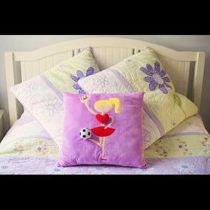 Got GIRL POWER pillows